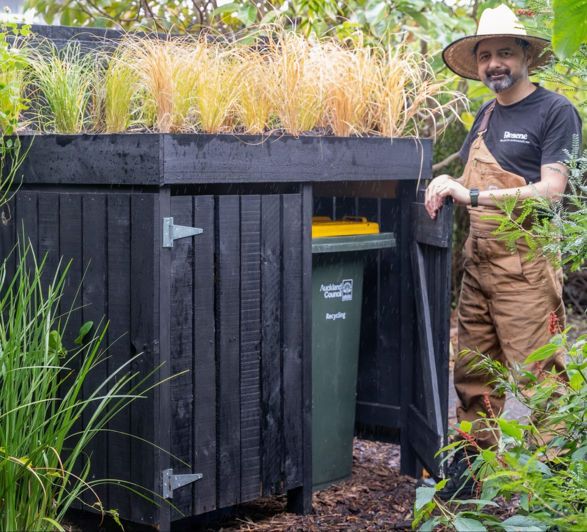 wheelie bin storage