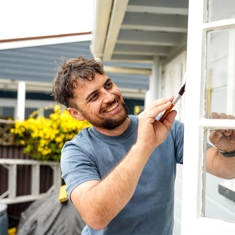 Fix and paint a wooden doorstep - MasterStroke by Resene